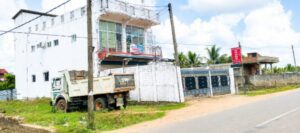 Commercial Building Sale At Mutur - 02 மாடி Commercial Building விற்பனைக்கு - Mutur Trincomalee - Kattankudy Ads (KKY ADS)