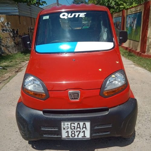 Bajaj Qute-2