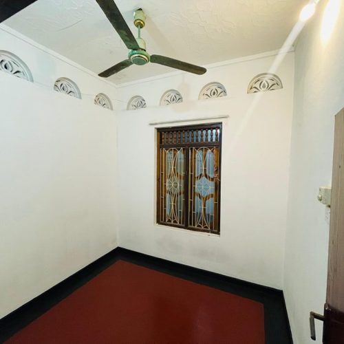 HOUSE-SALE-KATTANKUDY-5222-5