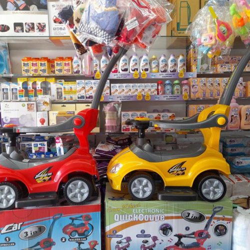 Re Stock Ride on Car with Support & Handle - the BabyShop Kattankudy