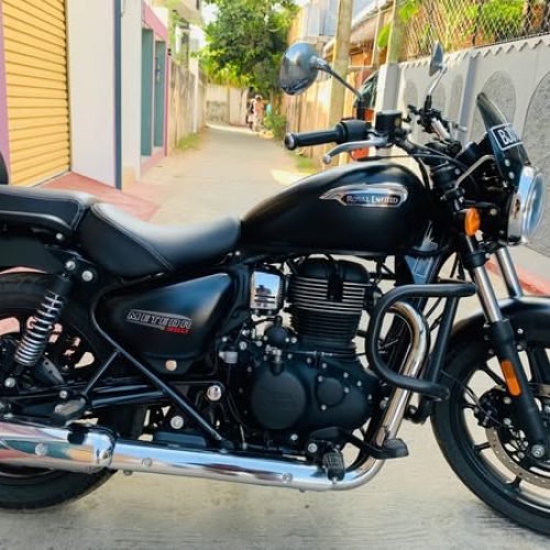 Royal-Enfield-KATTANKUDY-1.jpg
